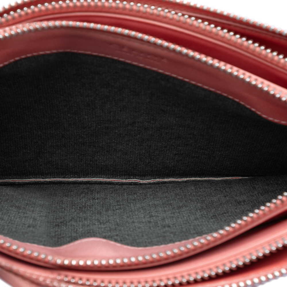 Pre-Loved Celine Small Lambskin Trio Crossbody - Picture 4 of 7